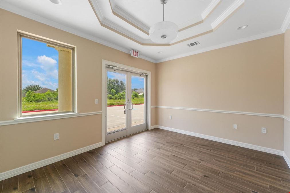 2743 Smith Ranch Rd
