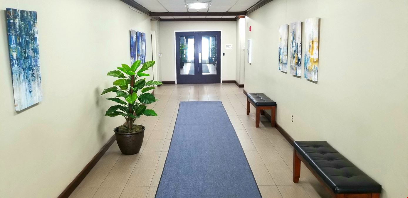 Downtown Office Space on Main Street!