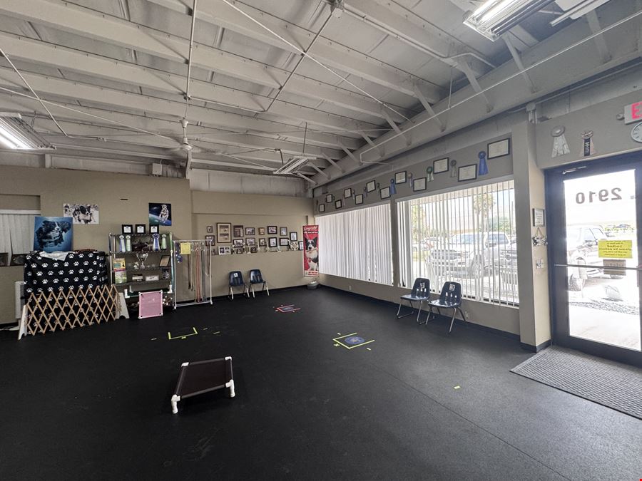 Rare Single-Tenant Building Near Polk Parkway