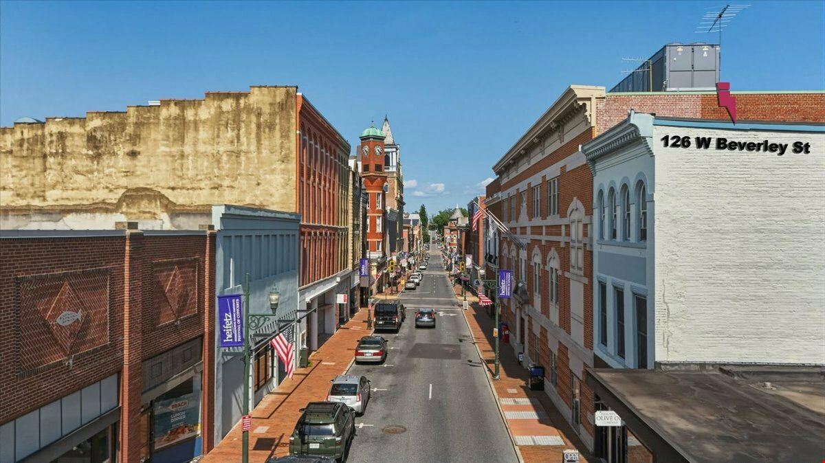 FULLY LEASED MIXED-USE INVESTMENT IN DOWNTOWN STAUNTON