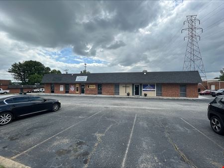 Preview of Commercial space for Rent at 506 S Edwardia Dr