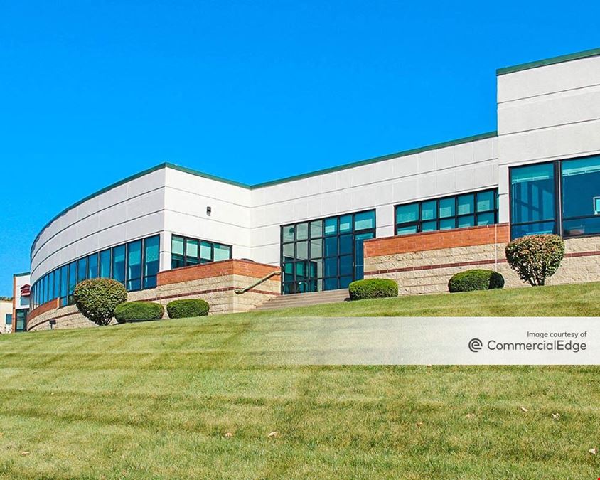 High Crossing Office Park - 2601 Crossroads Drive