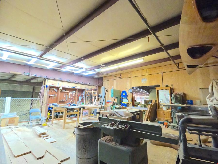 Rare 7,613 SF Owner-User Office/Warehouse