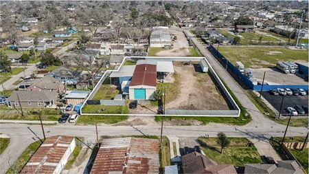 Preview of Industrial space for Sale at 2513 Vaughn St
