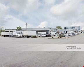 Logan Cargo Park - 440 McClellan Hwy