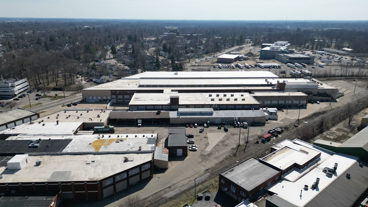 Lansing Industrial Center Warehouse