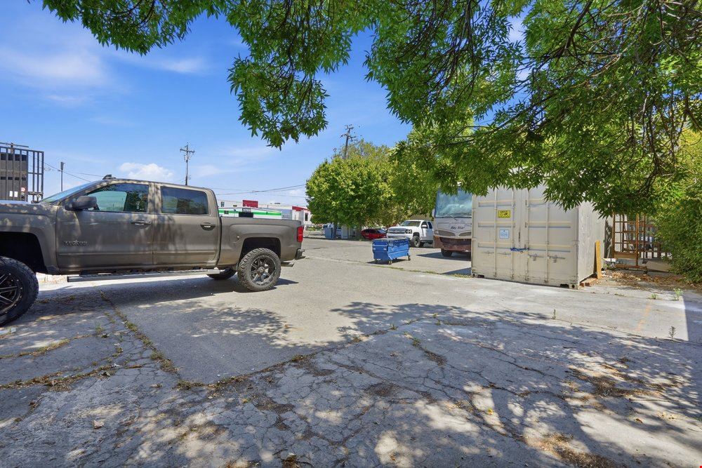615 Stockton Avenue