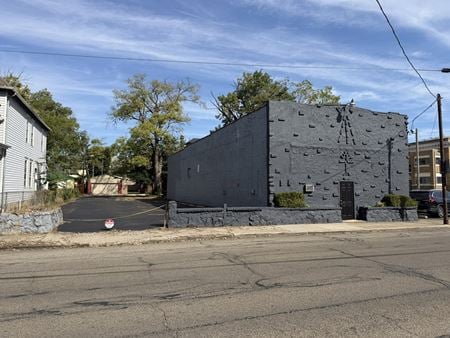 Preview of Retail space for Sale at 1478 Oak St