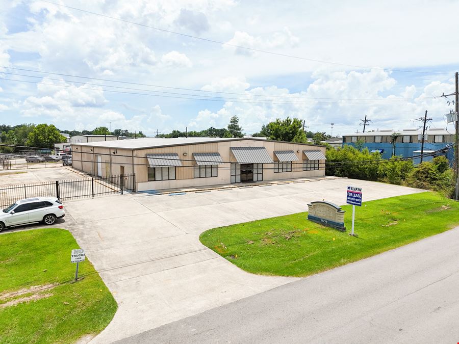 ±10,800 SF Industrial Flex Near Airline Hwy & Industriplex
