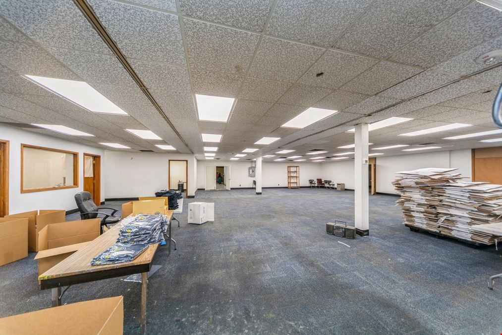 2425 Hubbell Ave