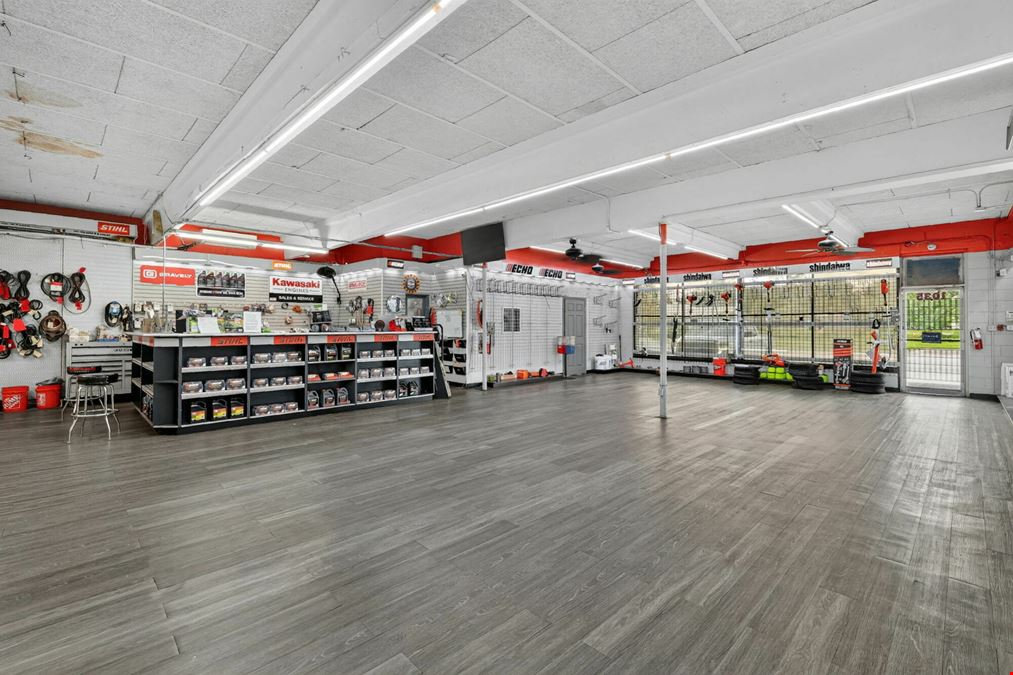 1035 W Highway 50
