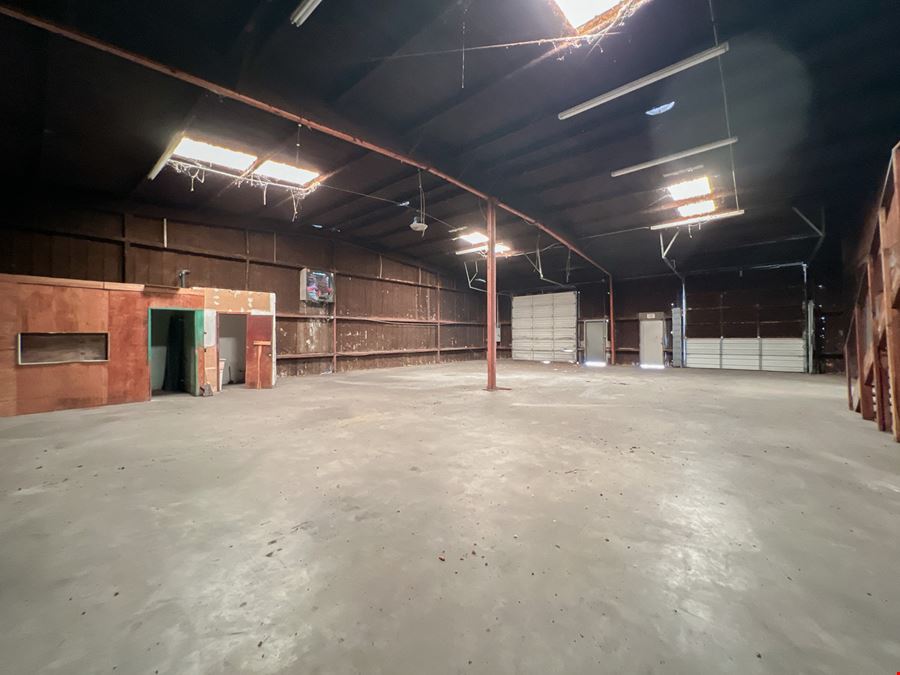 ±8,050 SF Office Warehouse in Rathborne Business Park