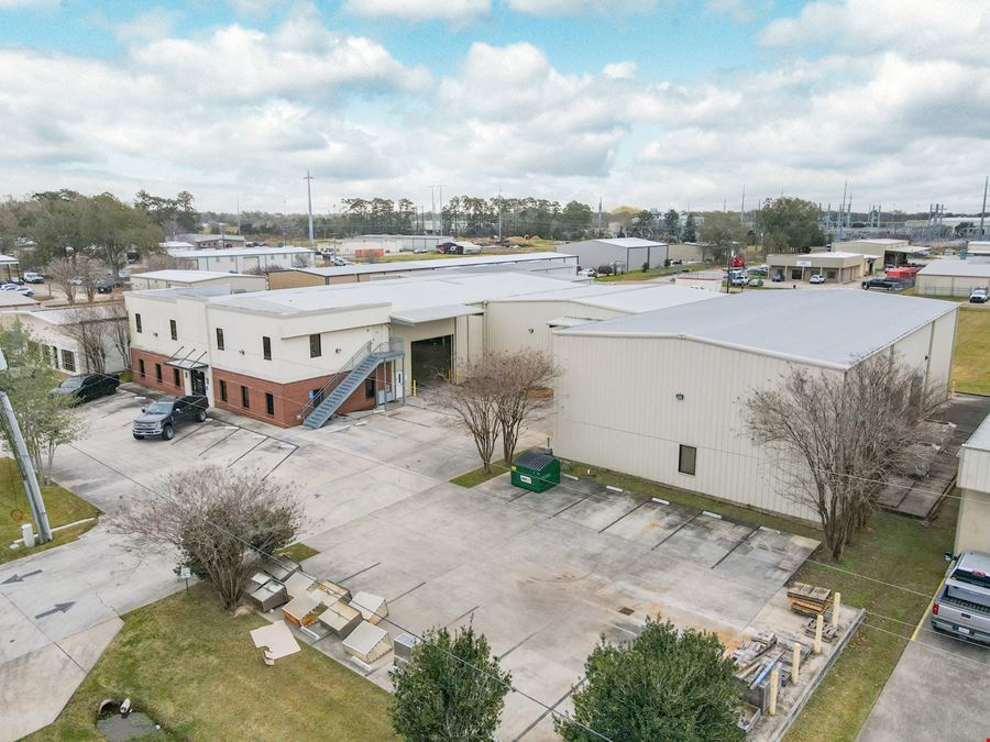 Lafayette Flex with Bridge Cranes, Excess Land & I-10 Access