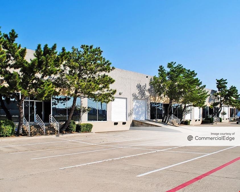 Forest Lane Service Center