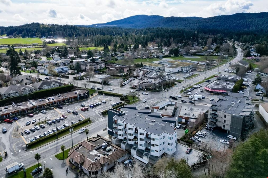 Beautiful Brentwood Bay Strata Office 