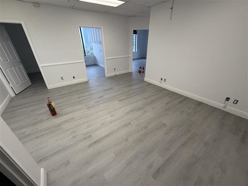 2323 SF Suite 304 Professional and Medical Office Space