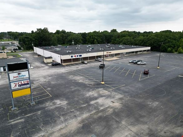 Preview of Retail space for Rent at 2807 N Main St