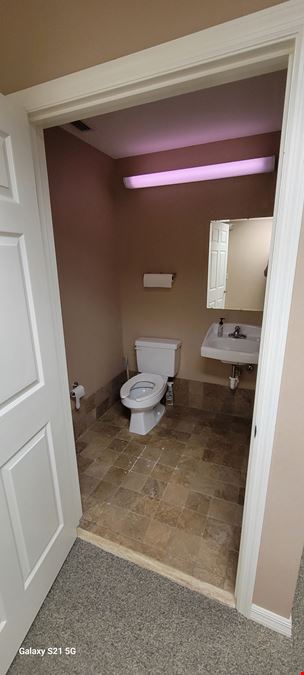 505 Deltona Blvd