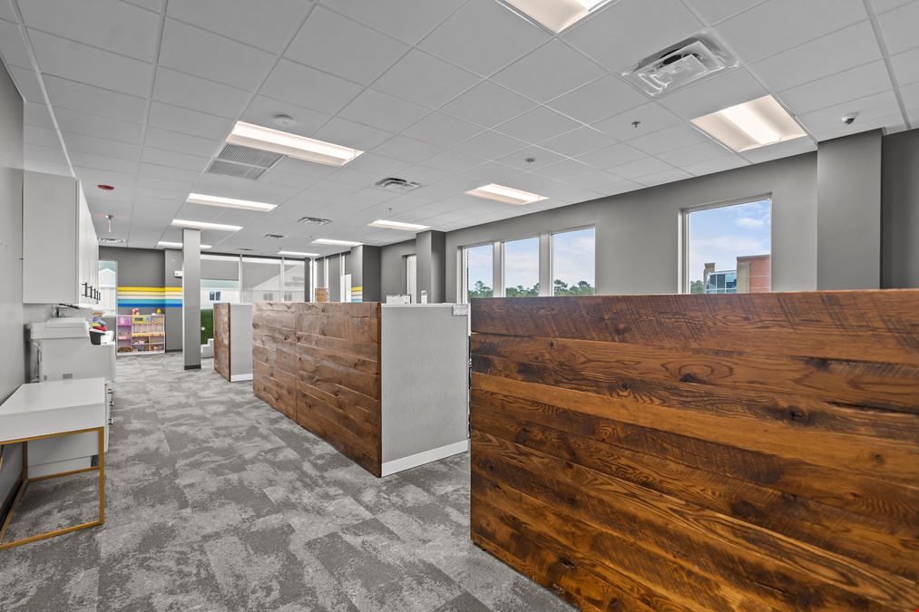 The Offices At Mayfaire IV