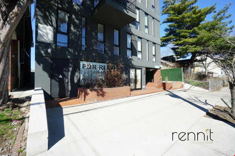 3415 Farragut Rd