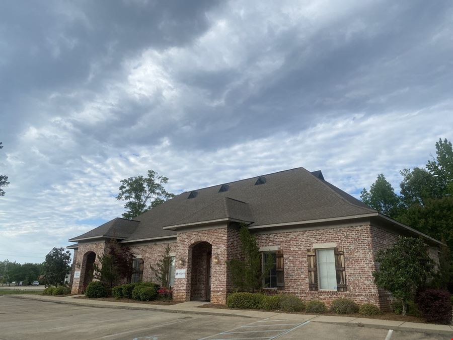 100% Leased Office Asset - Flowood, MS