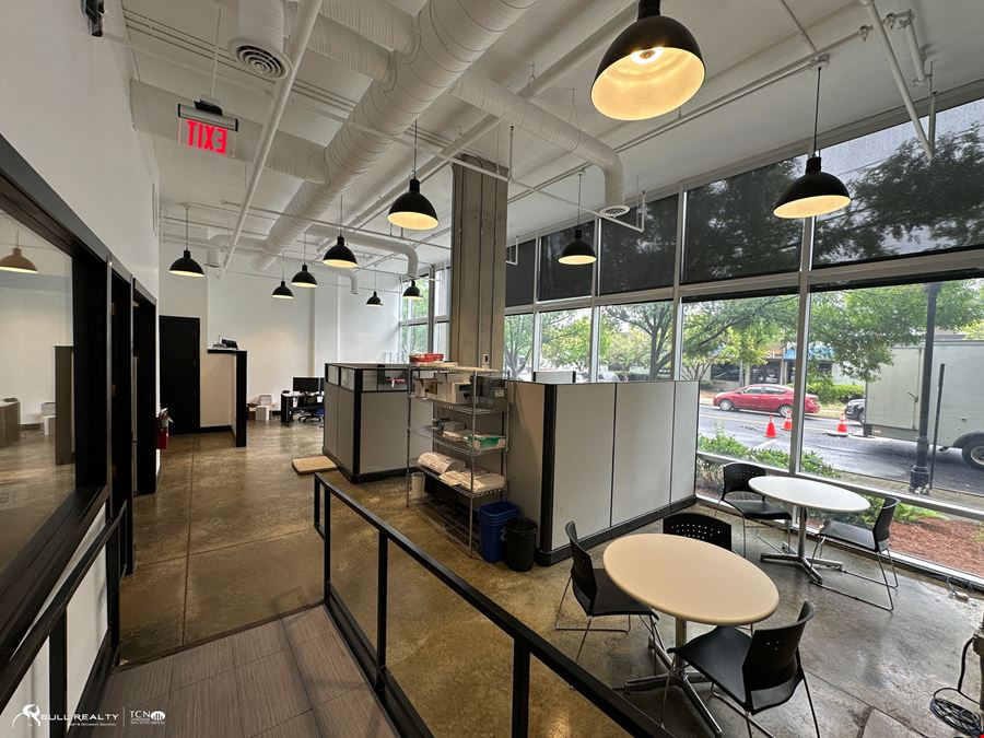 Retail / Office Condo in Downtown Chamblee | ±2,455 SF