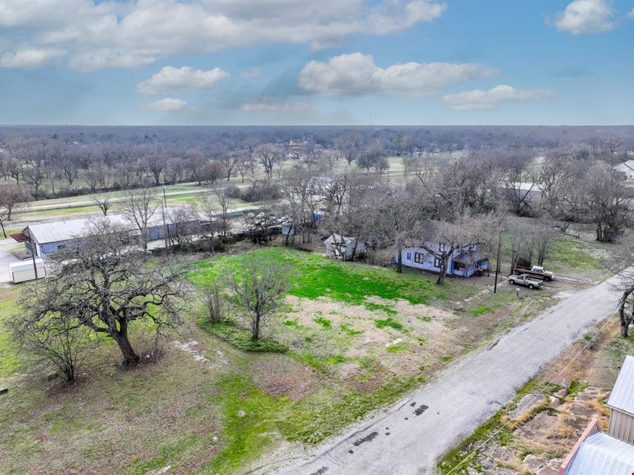 Land for Sale in Bonham
