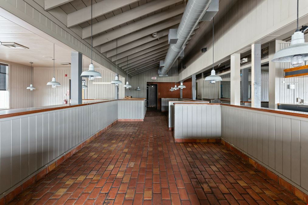 465 Maine Mall Road