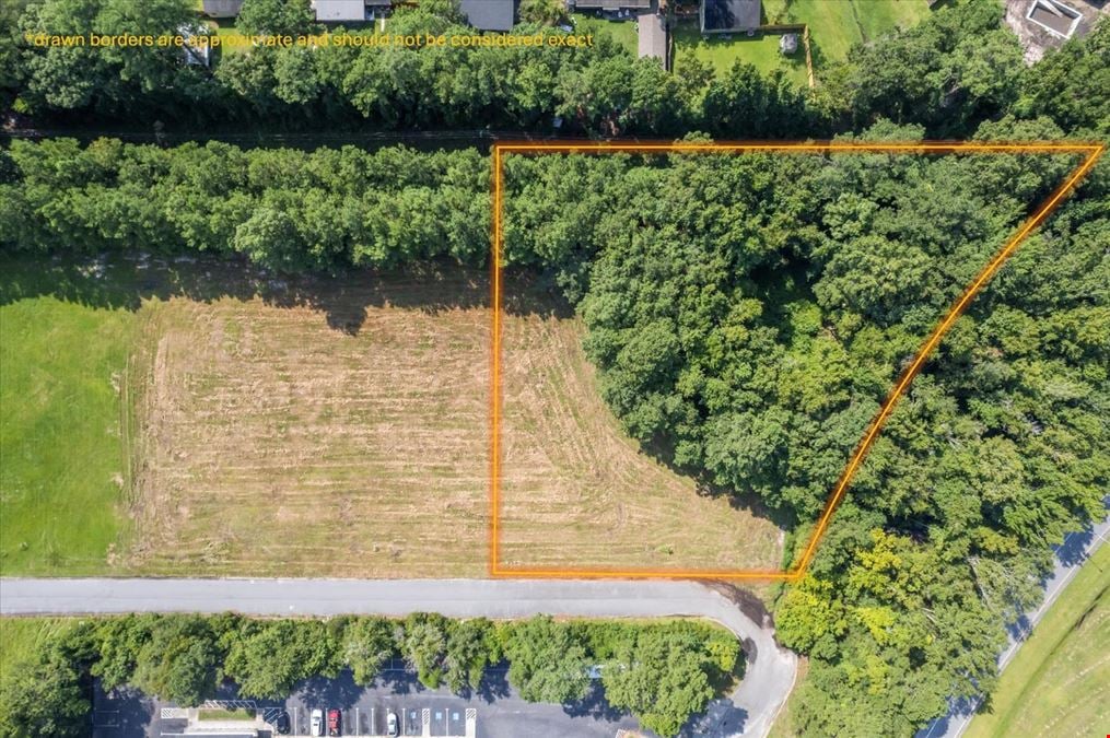 Remarkable Commercial Pad Site in the Heart of Richmond Hill!