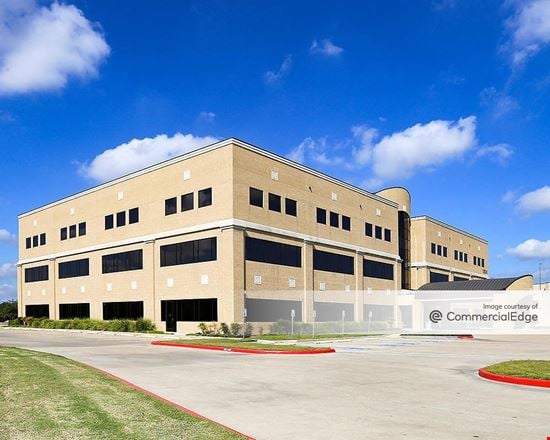 Preview of Office space for Rent at 12606 West Houston Center Blvd