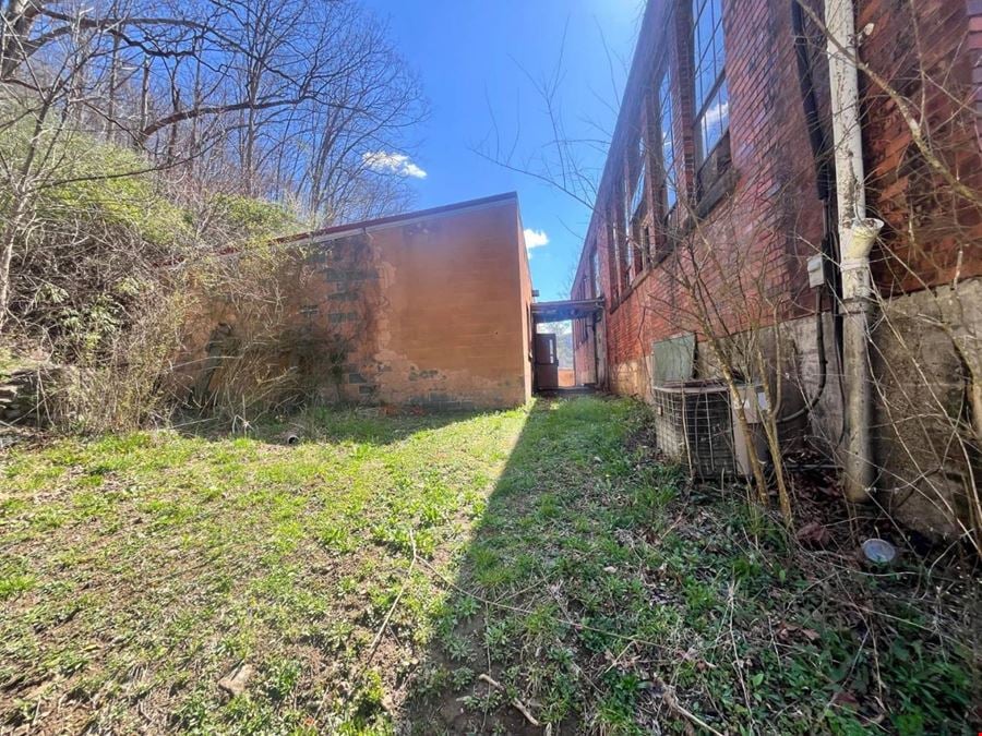 70 Abundant Lane