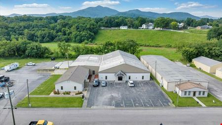 Preview of commercial space at 1390 Southside Dr
