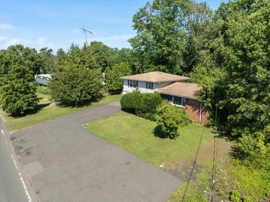Prime Valley Road Commercial Property – 2,939 SF on 1.56 Acres with Strong Visibility & Growth Potential