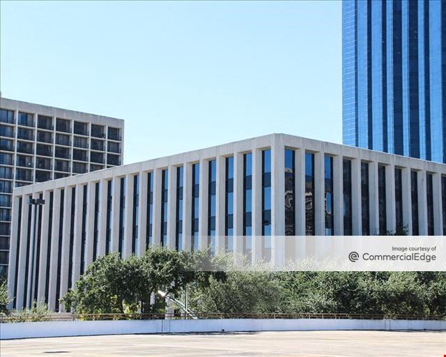 2801 Post Oak - Westlake Center