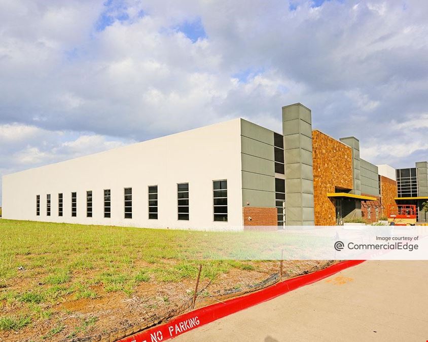 2700-3040 Ranch Trail & 2851 West Interstate