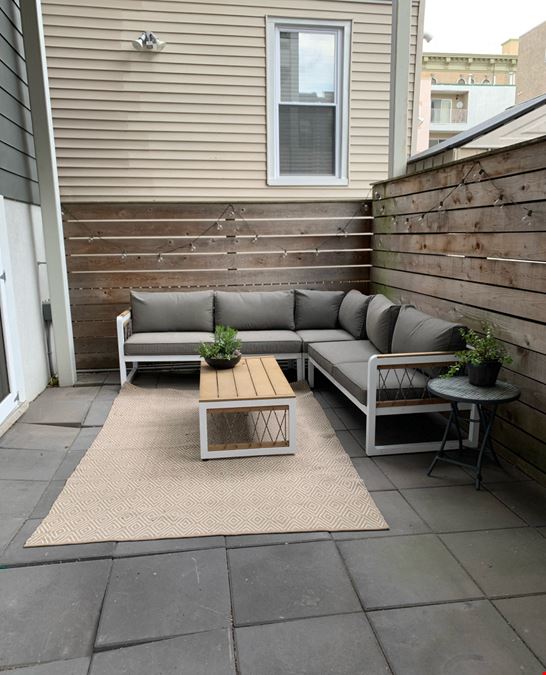411 Jefferson St #1