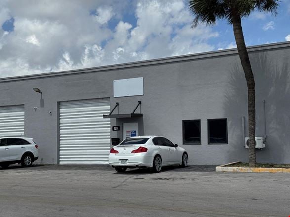 Preview of Industrial space for Rent at 7736 NW 76th Ave