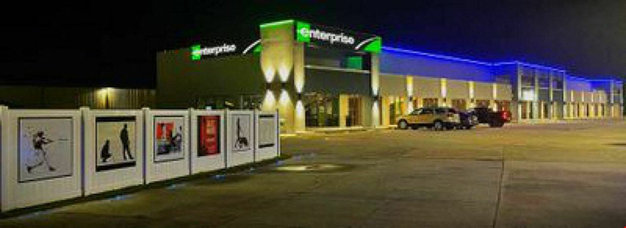 Magnolia Marketplace Service Center & Retail Space For Lease