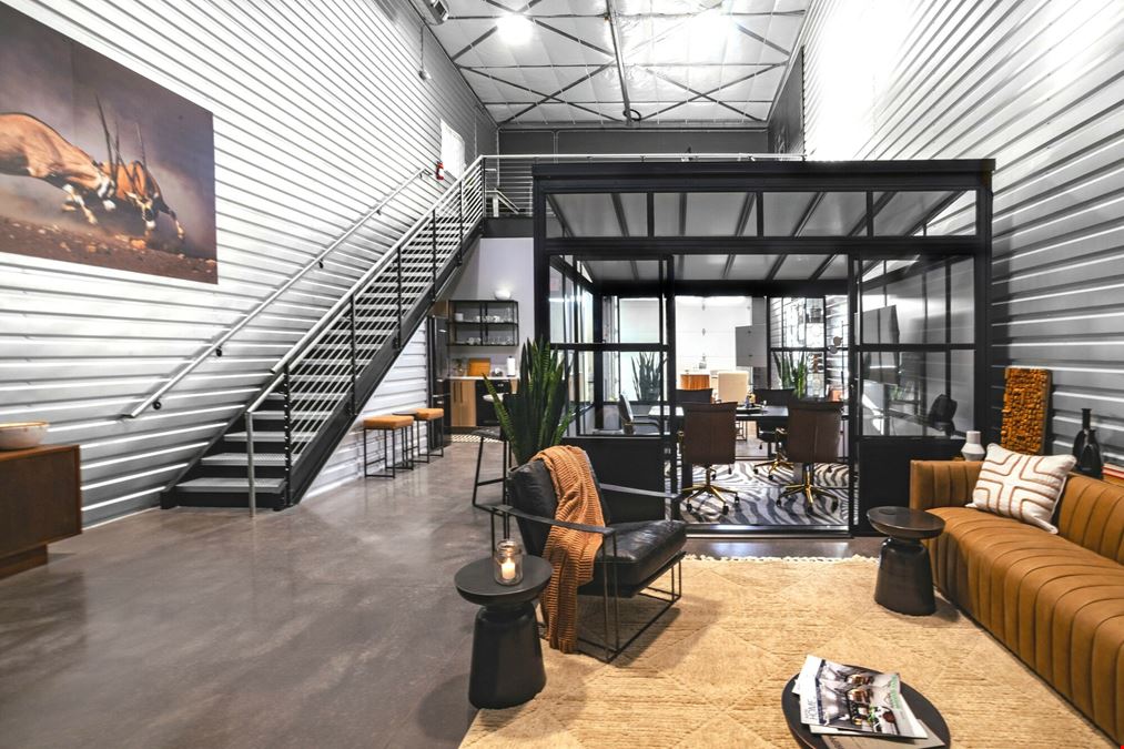Investment Sale: Unit 107/108 - Dripping Springs Personal Warehouse