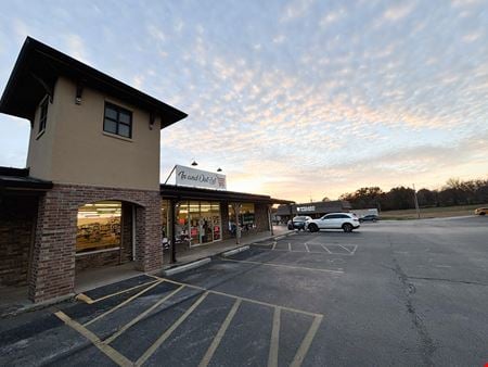 Preview of Retail space for Rent at 304 E Jackson St