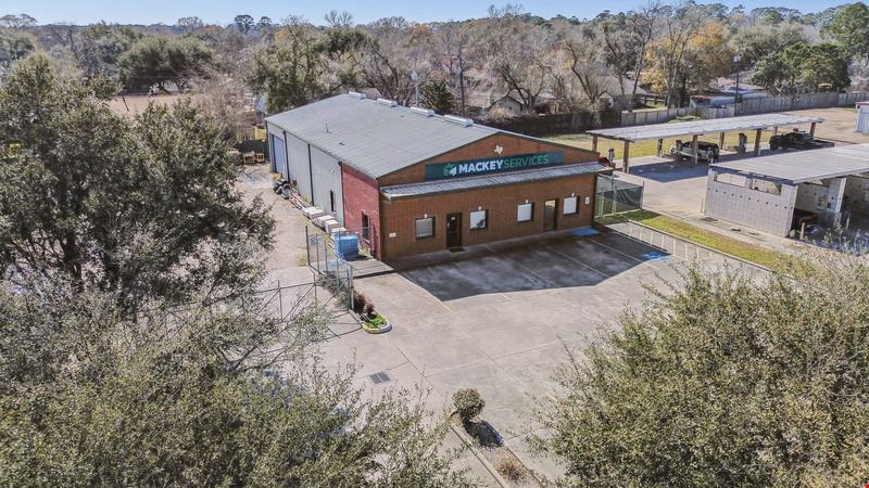 5252 FM 517 Road East