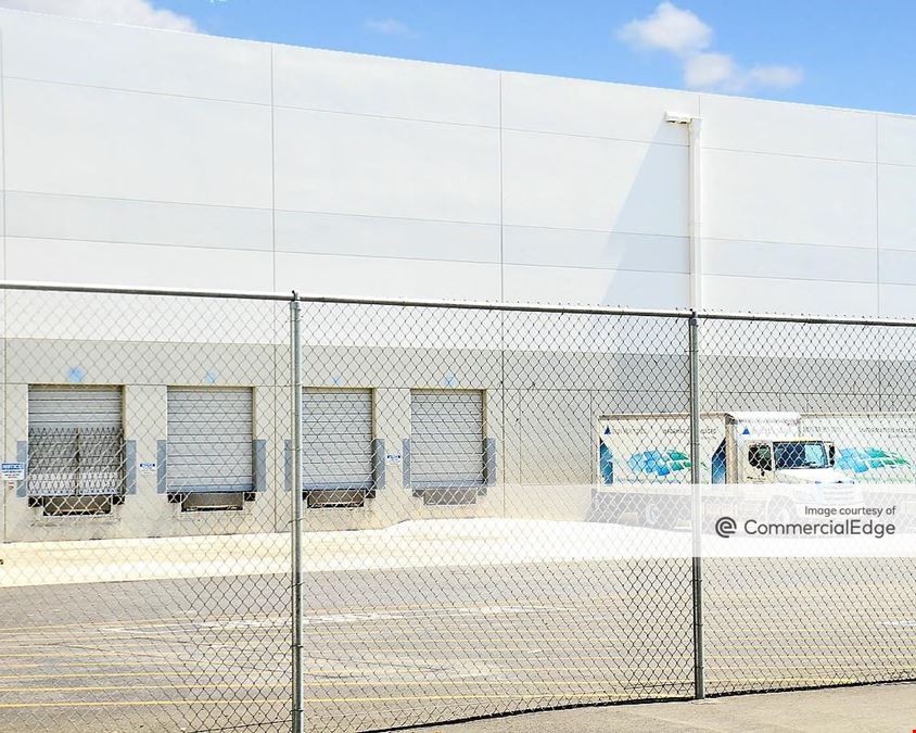 Pico Rivera Business Center - Building 3