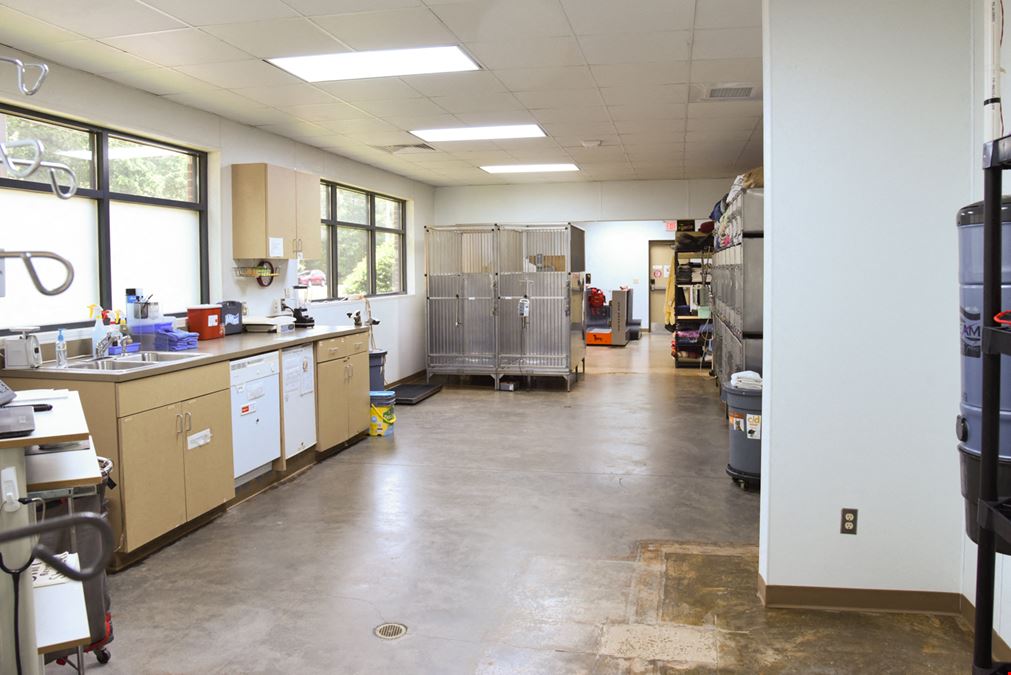 Veterinary Hospital on Veterans Drive