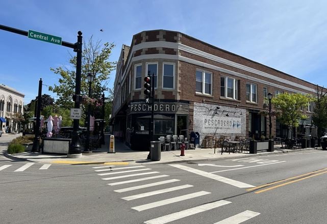 Preview of Retail space for Rent at 1167 Wilmette Avenue