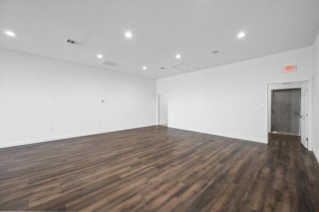 Office for Lease in Rowlett, TX