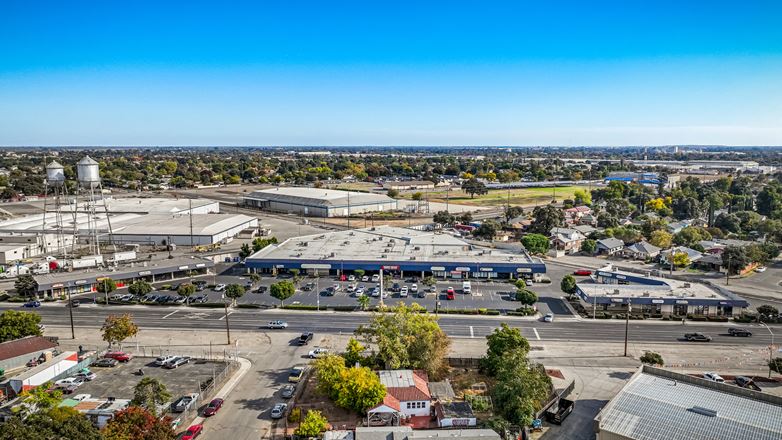 Preview of Retail space for Rent at 1140 Waterloo Road