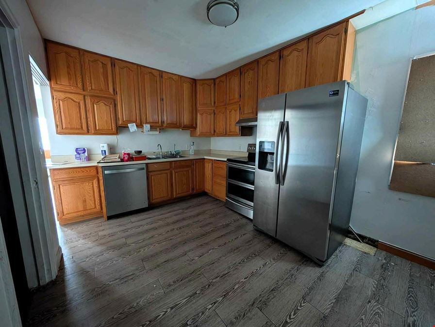 103 N Central Ave