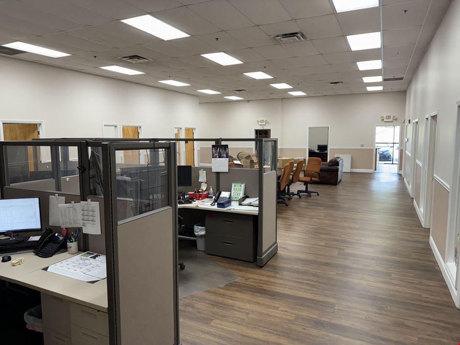 Grocery Anchored - Office/Retail/Industrial Flex