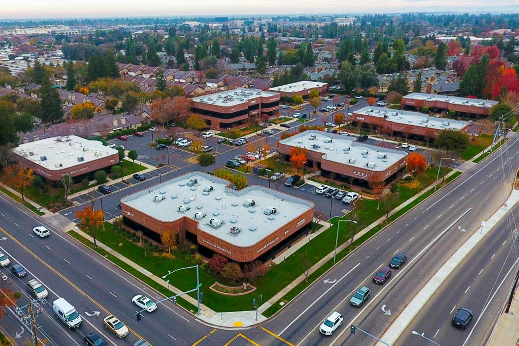7447 N. First Street - San Joaquin Valley Professional Plaza