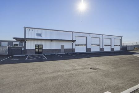 Preview of Industrial space for Rent at 1342 E Saint Helens St., Bldg B1